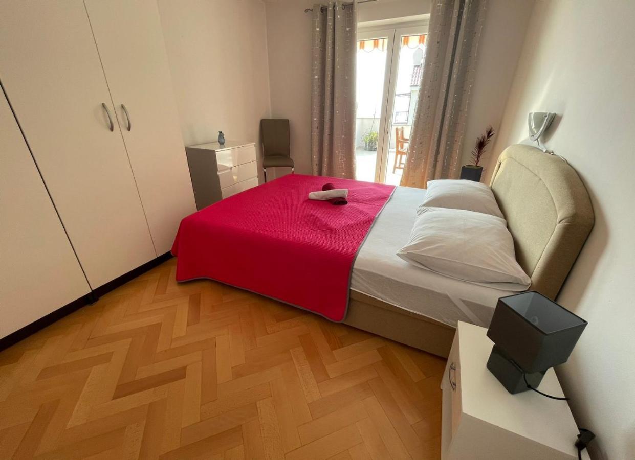Apartman Renata ซริกเวนิซา ภายนอก รูปภาพ